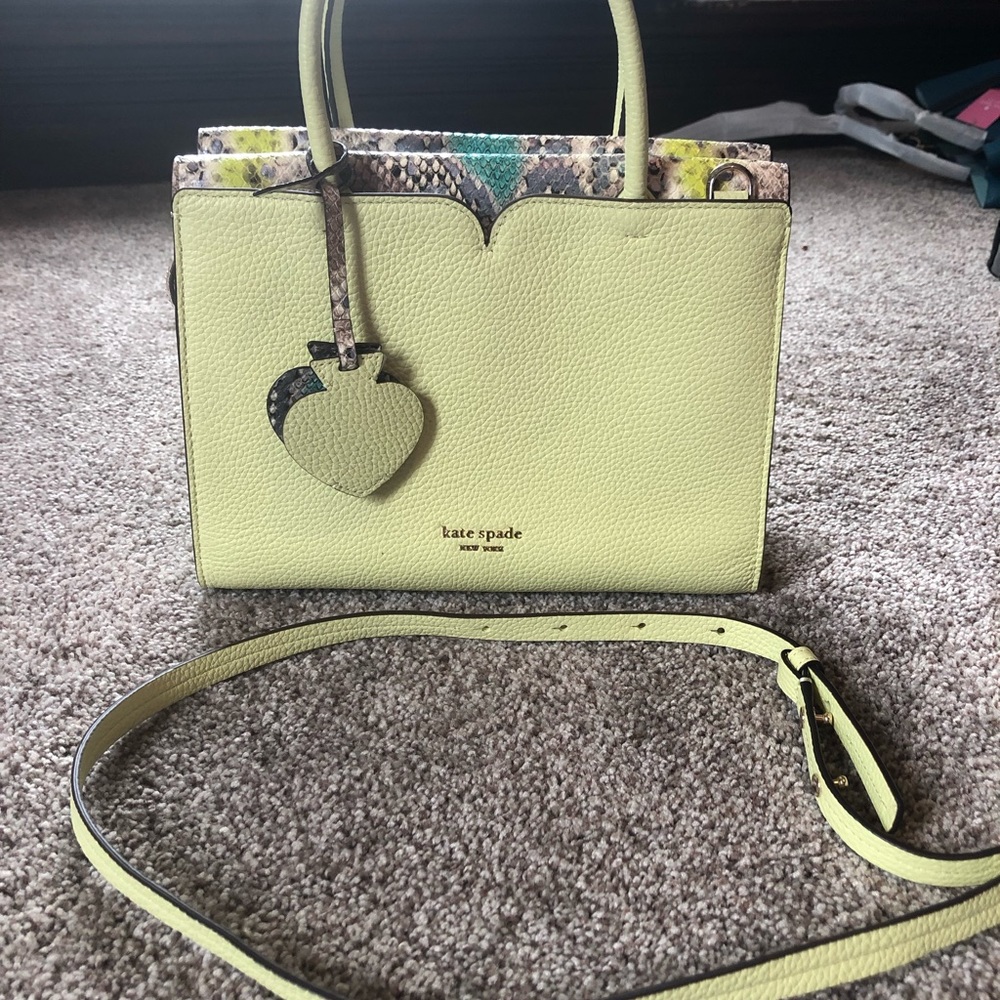 Kate spade spencer yellow snakeskin embossed spring bag NWOT